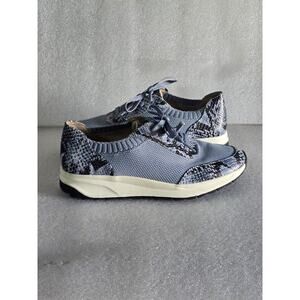 Naturalizer Women's Nash Lace-Up Sneaker In Blue Storm Size 8 EUC COMFORT Maxi